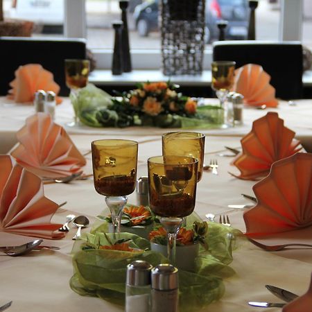 Hotel-Restaurant Holsteiner Hof Geesthacht Kültér fotó