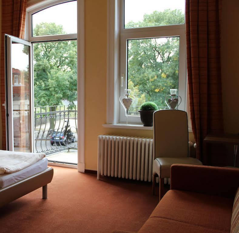 Hotel-Restaurant Holsteiner Hof Geesthacht Kültér fotó